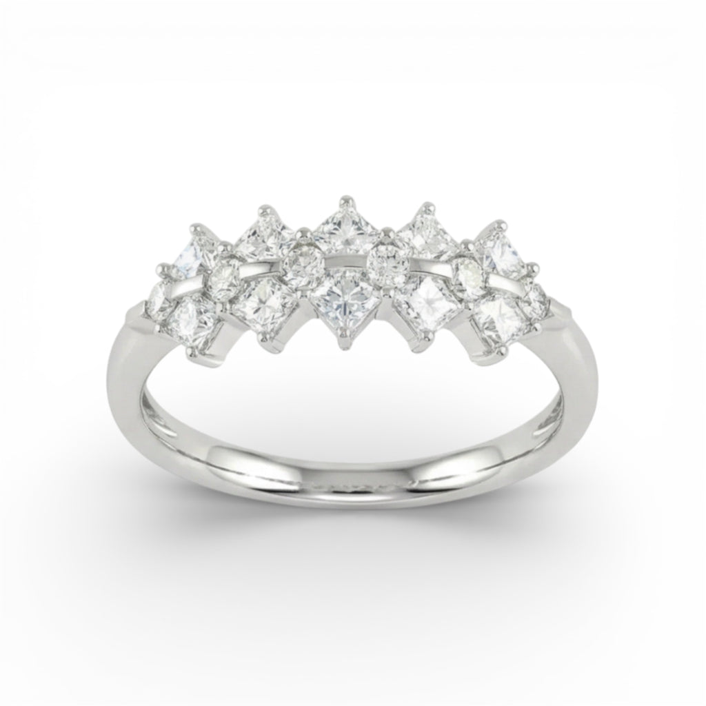 18K White Gold Princess Cut Diamond Ring