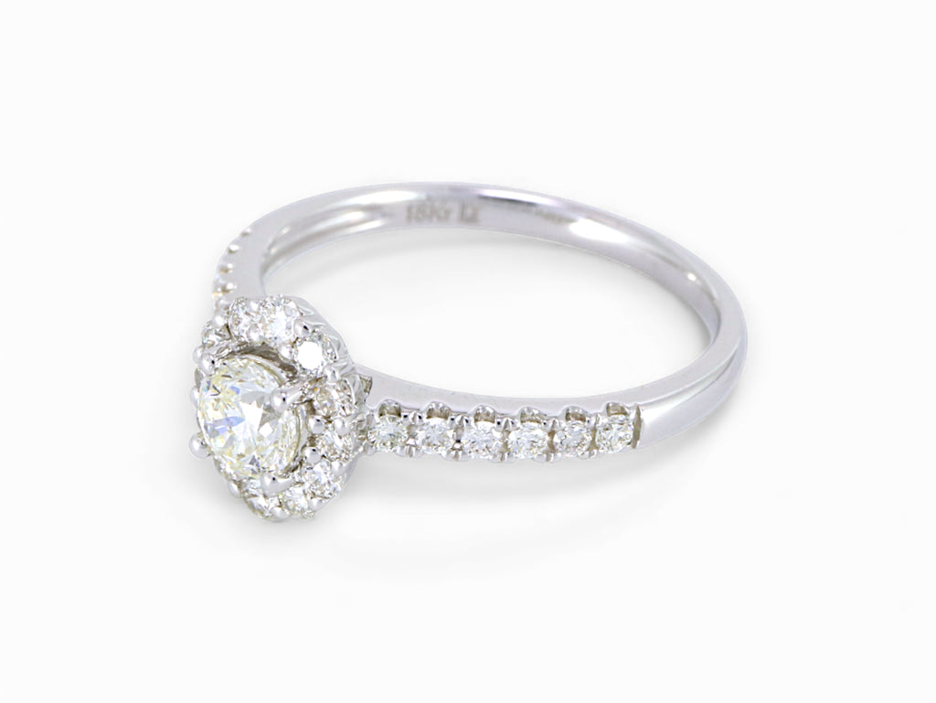 18K White Gold Round Brilliant Cut Diamond Engagement Ring