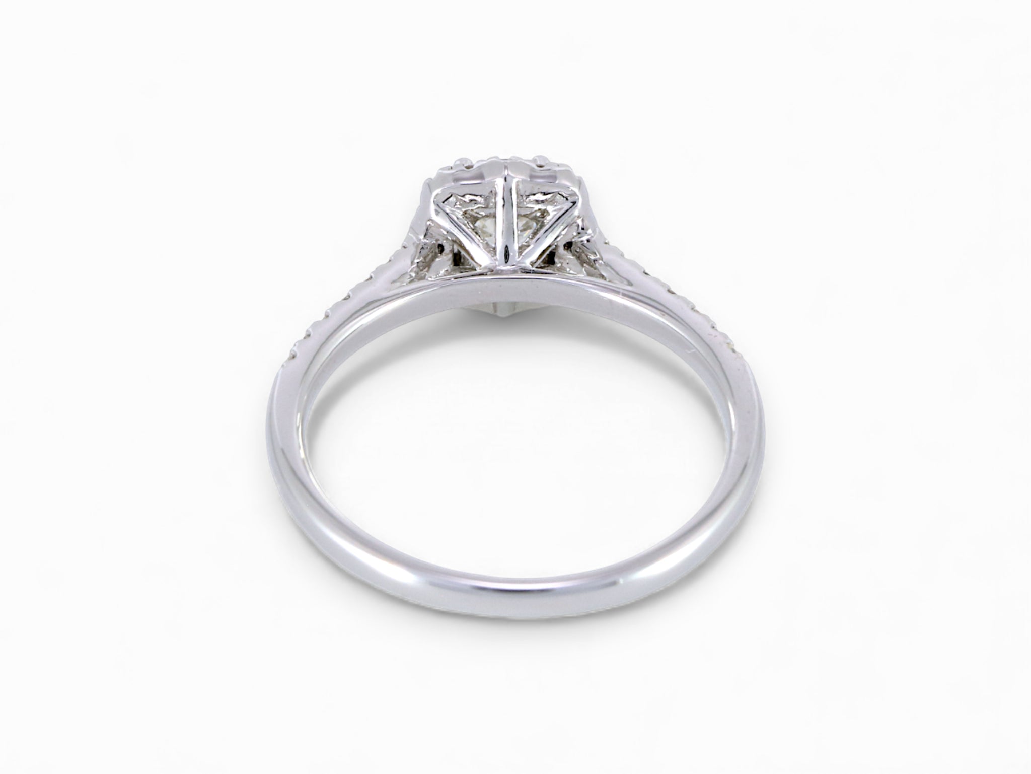 18K White Gold Cushion Cut Diamond Halo Engagement Ring