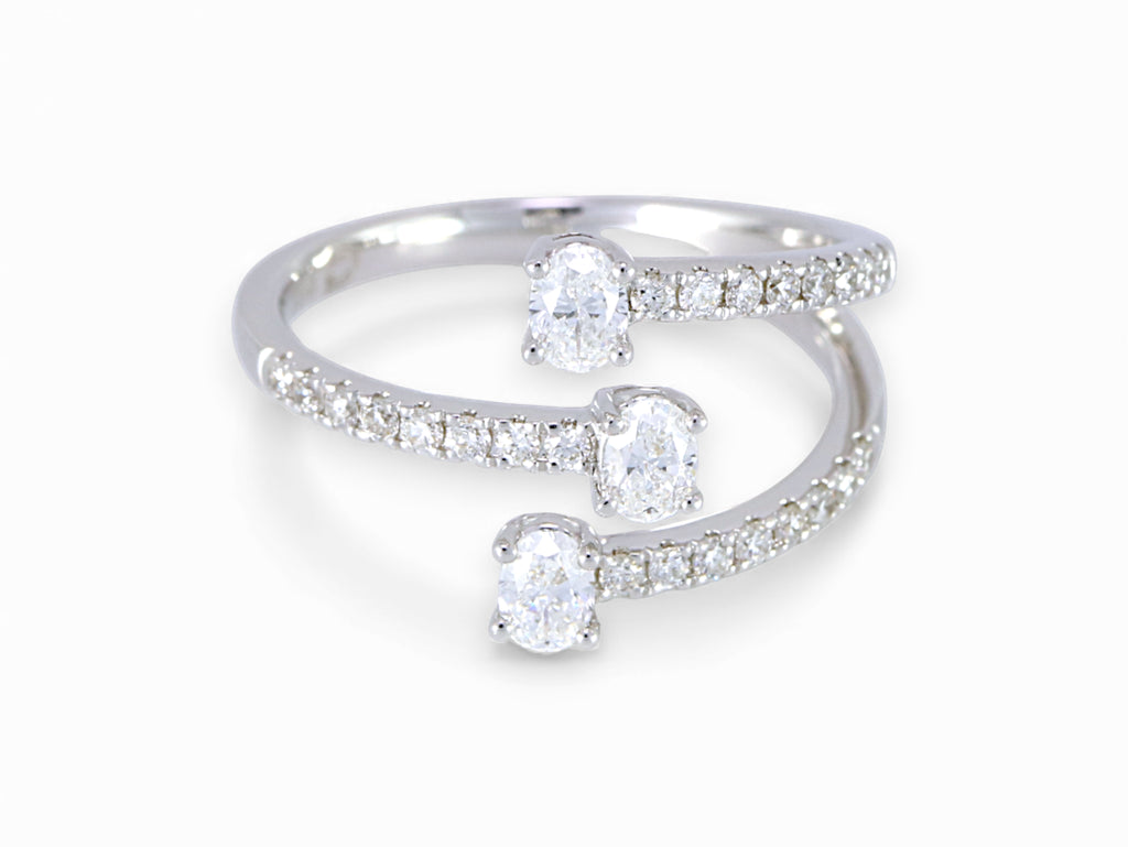 18K White Gold 3 Stone Oval Cut Diamond Ring