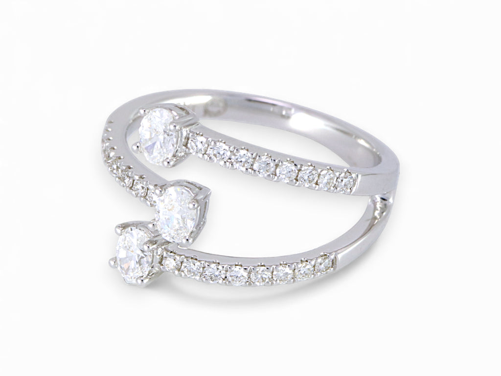 18K White Gold 3 Stone Oval Cut Diamond Ring