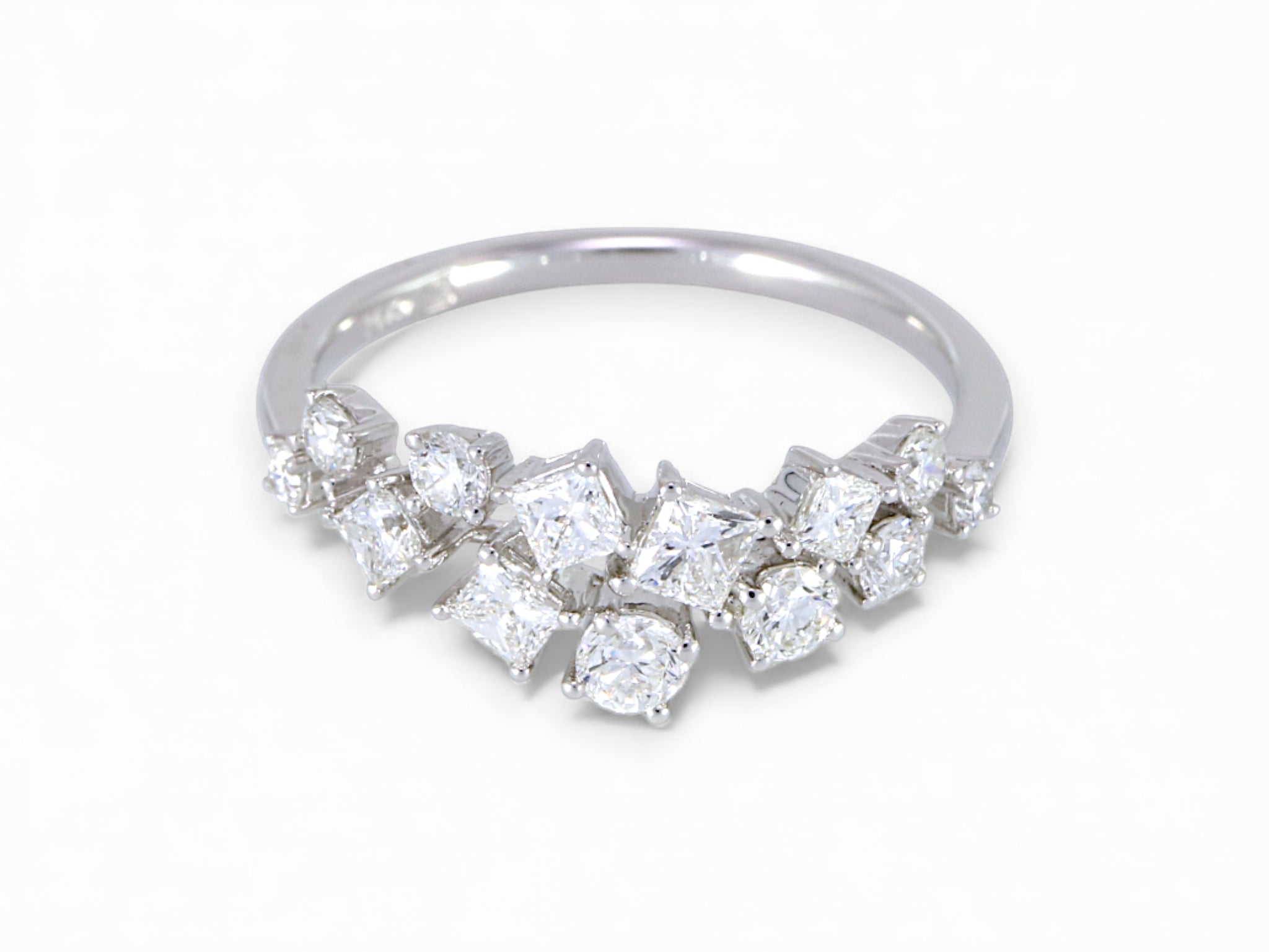 18K White Gold Princess Cut Diamond Cluster Ring