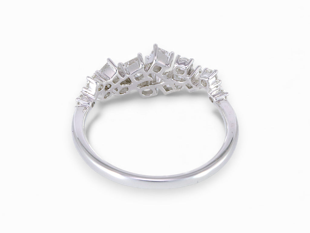 18K White Gold Princess Cut Diamond Cluster Ring