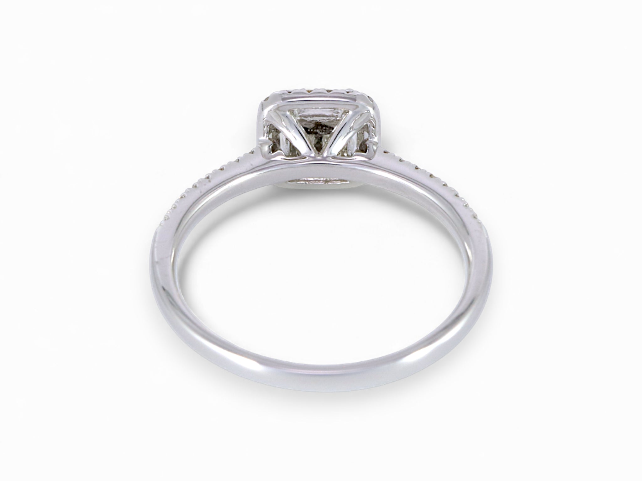 18K White Gold Princess and Baguette Cut Diamond Engagement Ring