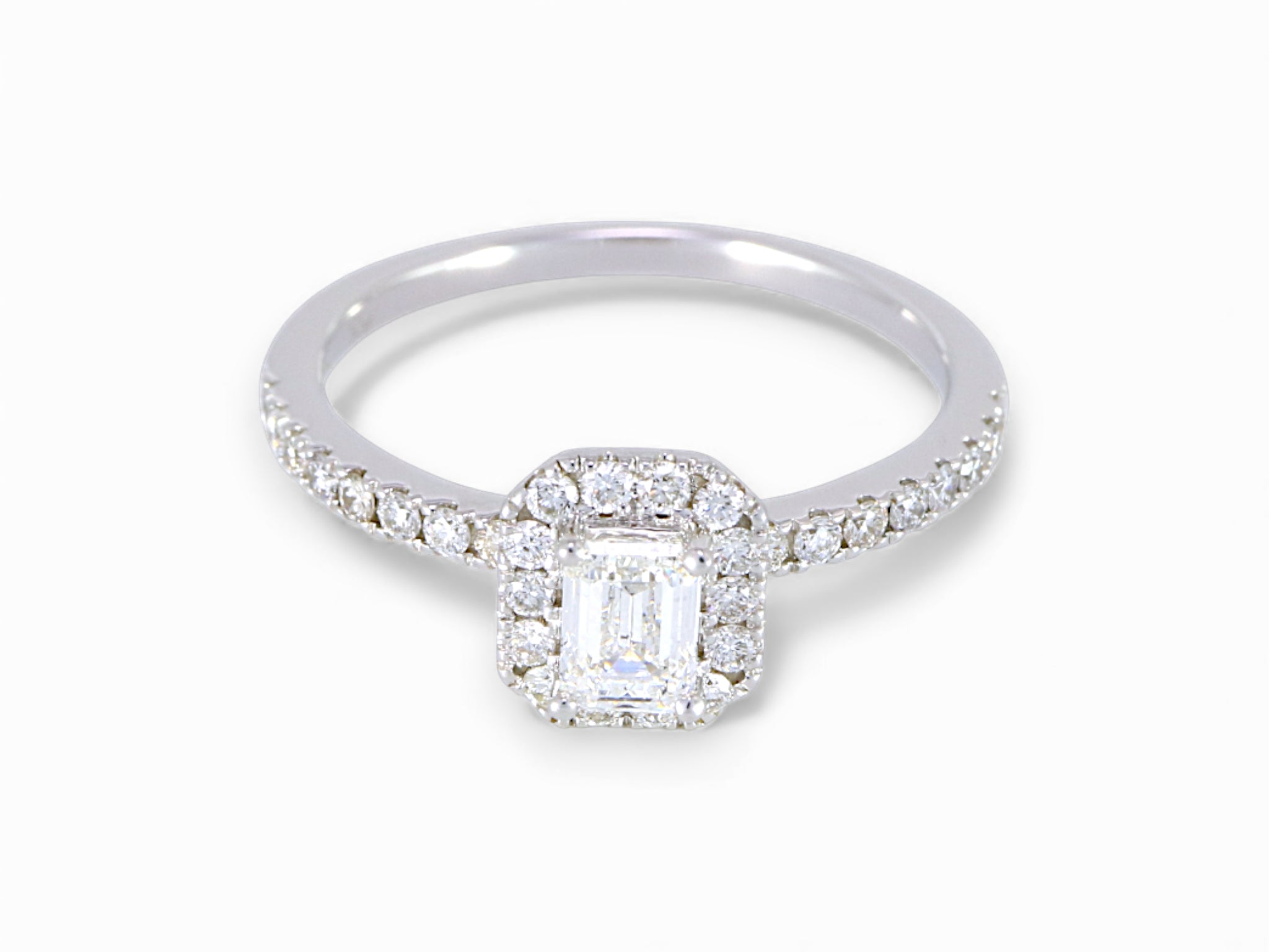 18K White Gold Baguette Cut Diamond Halo Ring
