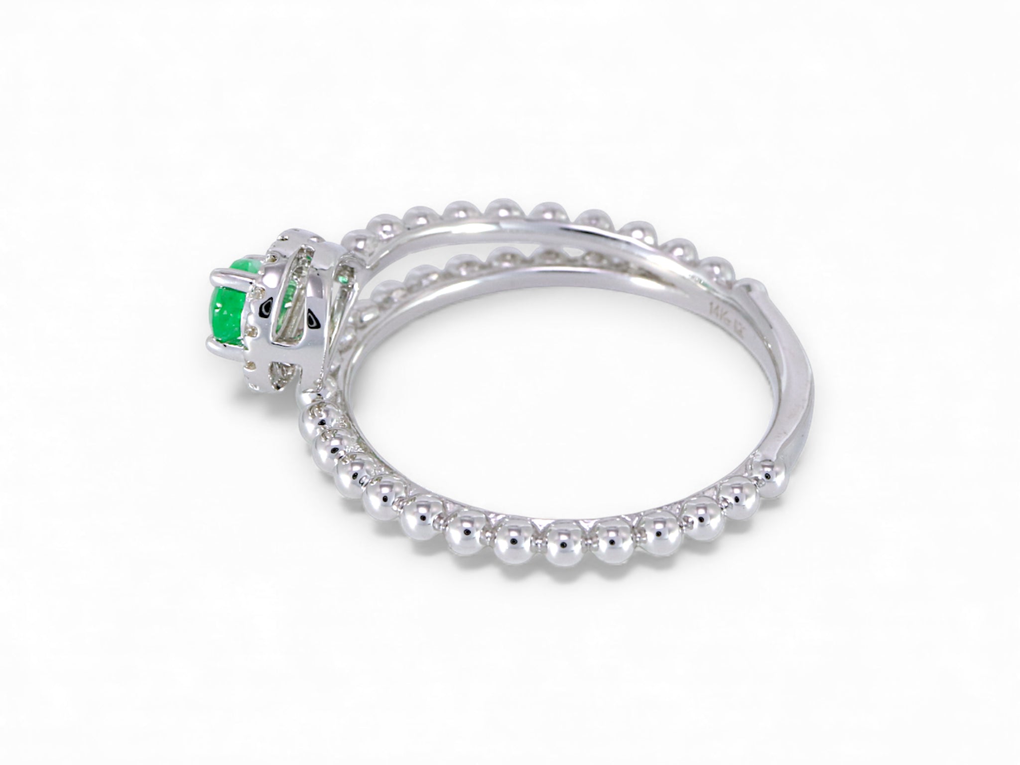 18K Yellow Gold Pear Cut Emerald with Diamond Halo Ring