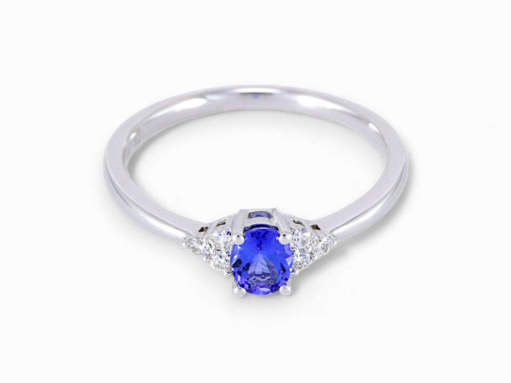 14K White Gold Oval Cut Tanzanite with Diamond Ring
