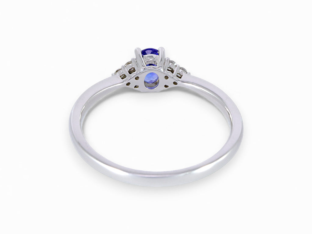 14K White Gold Oval Cut Tanzanite with Diamond Ring