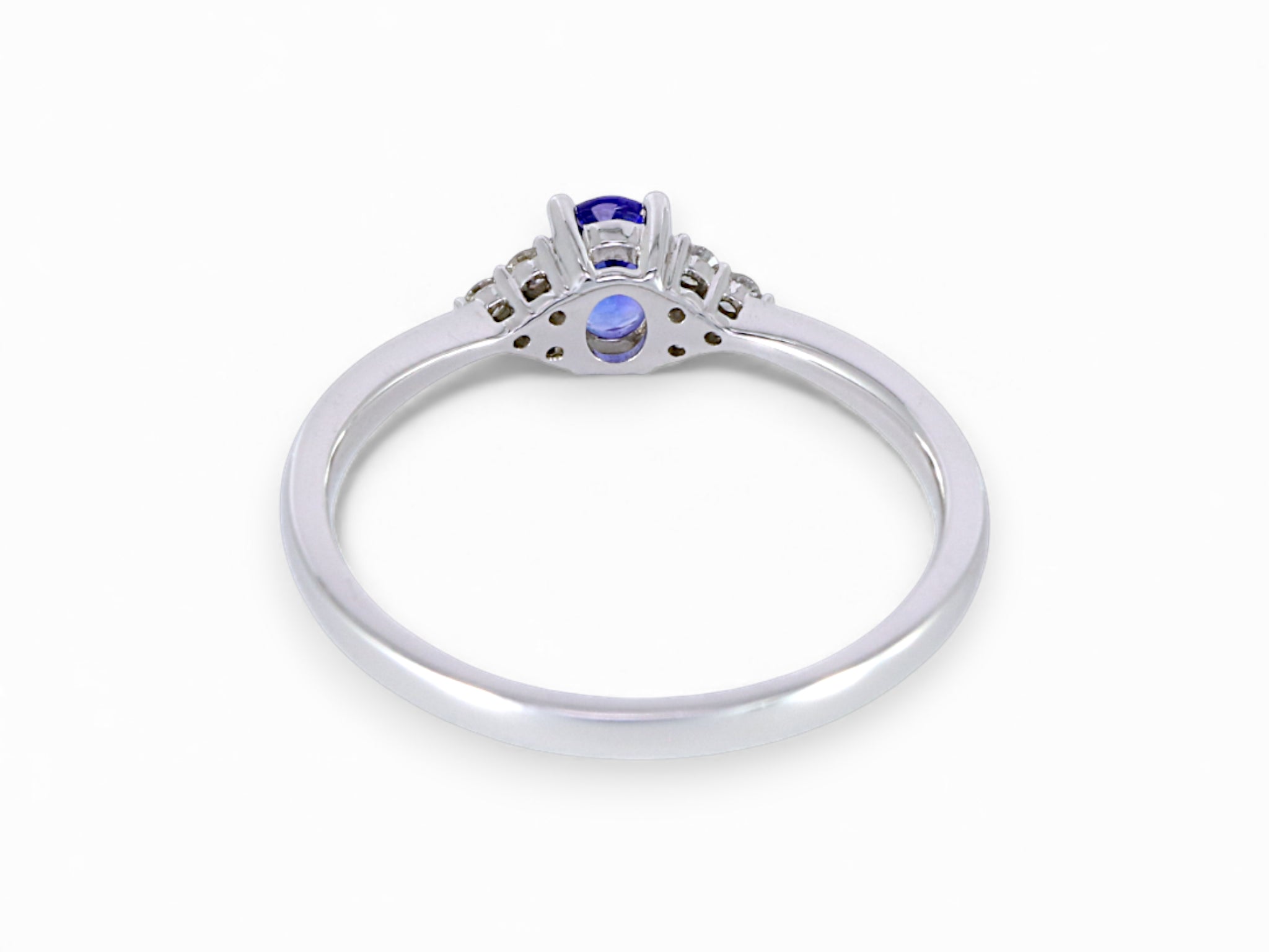 14K White Gold Oval Cut Tanzanite with Diamond Ring