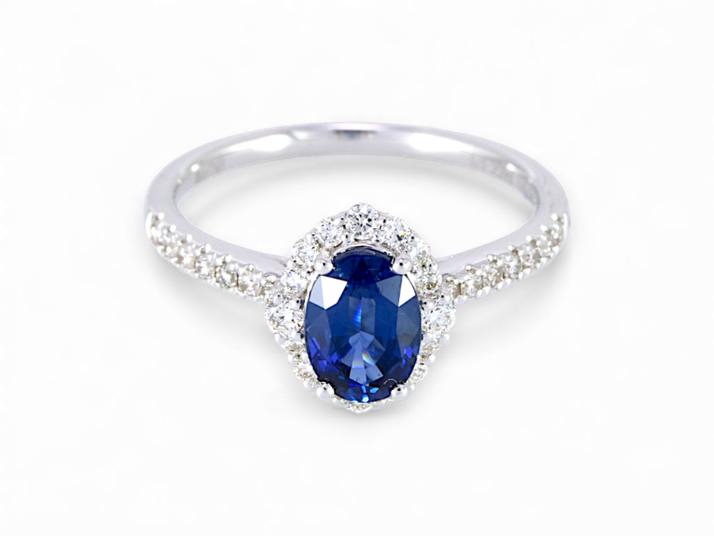 18K White Gold Oval Cut Sapphire with Diamond Halo Ring