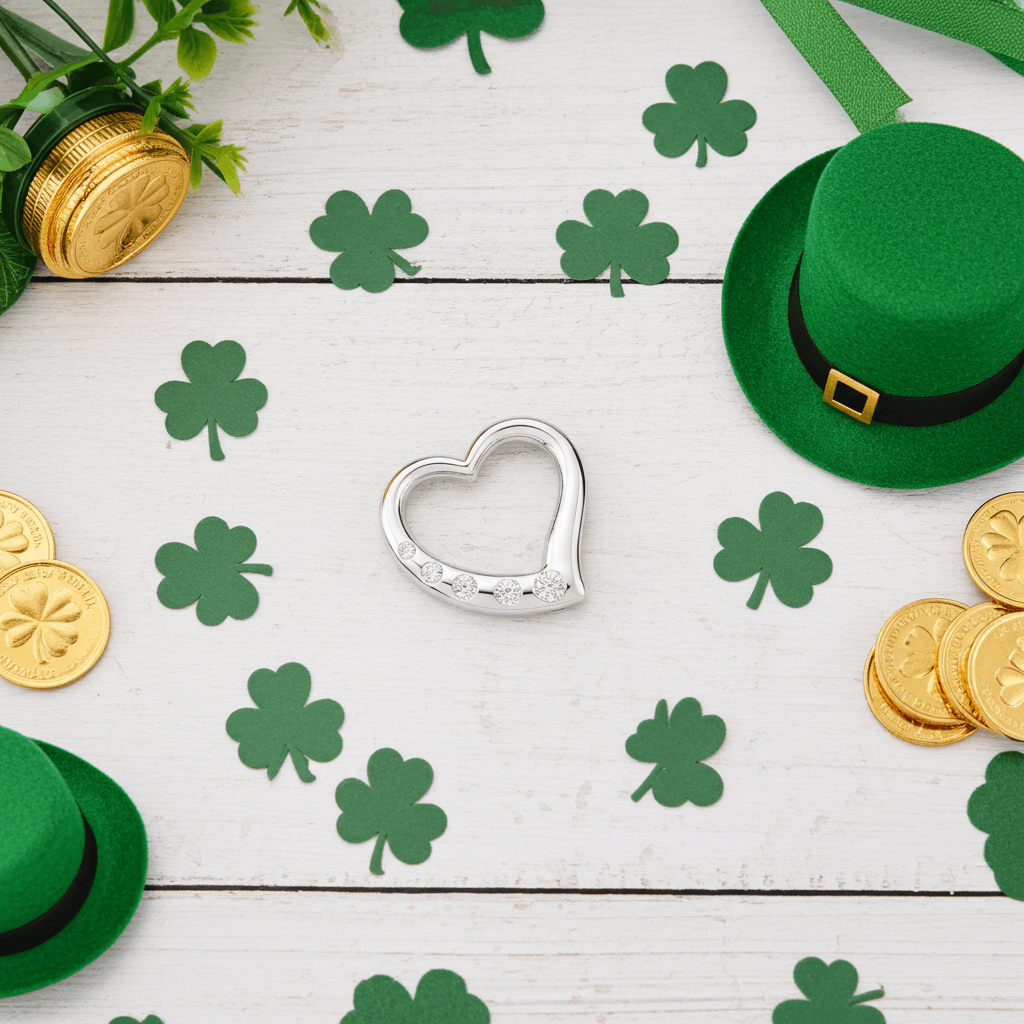 14K White Gold Diamond Smooth Heart Pendant