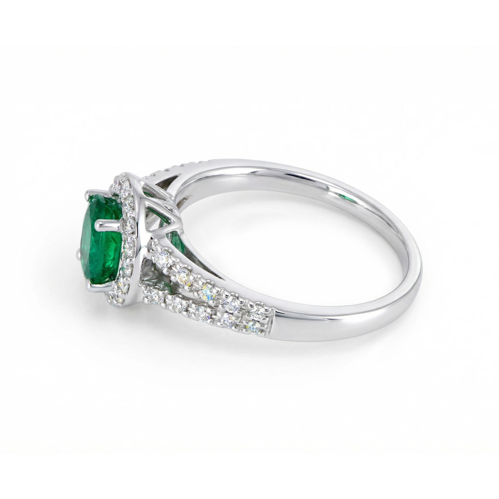 18K White Gold Oval Cut Emerald Diamond Halo Ring